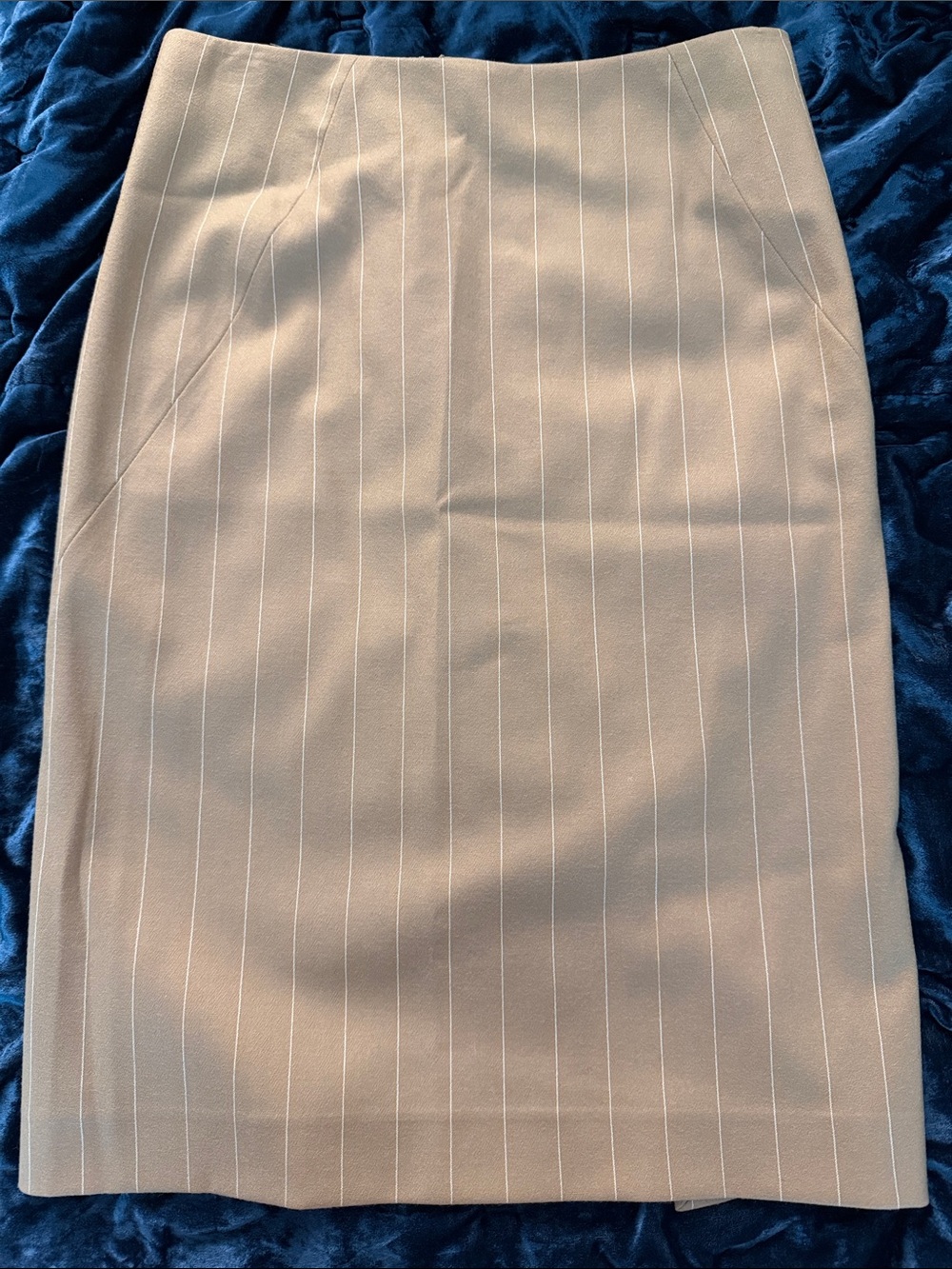 Theory Cream Pencil Skirt with Subtle White Pinstripes